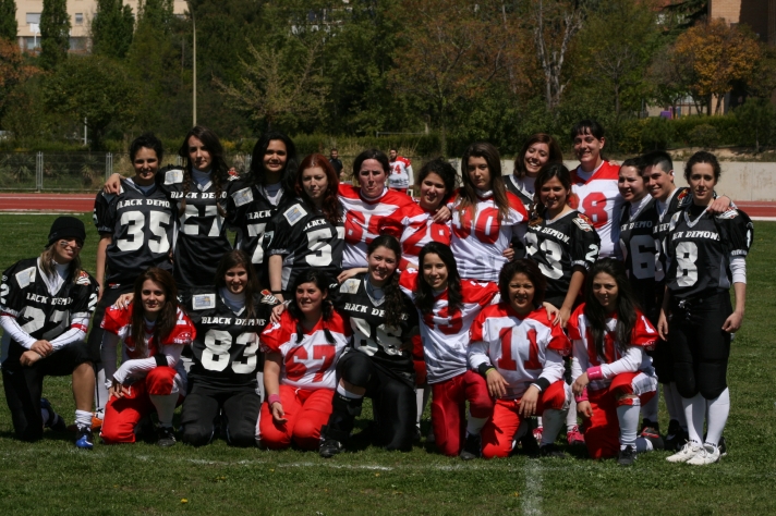 Demons y Reds, dos de los equipos que abren fuego (C.Llitjos)