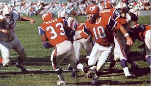 Primeros uniformes color naranjas de los Broncos