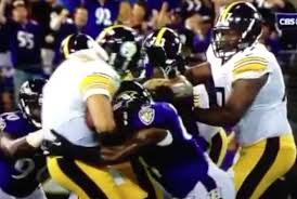 Esta acción, por increible que parezca, fue considerada "roughing the passer"