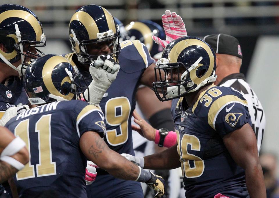 Los Rams sorprendieron a los Seattle Seahawks. (AP)