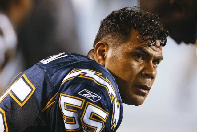 Junior Seau ya tiene su sitio entre los más grandes