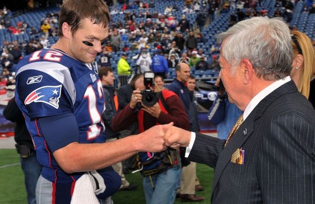 Tom Brady y los Patriots contraatacan