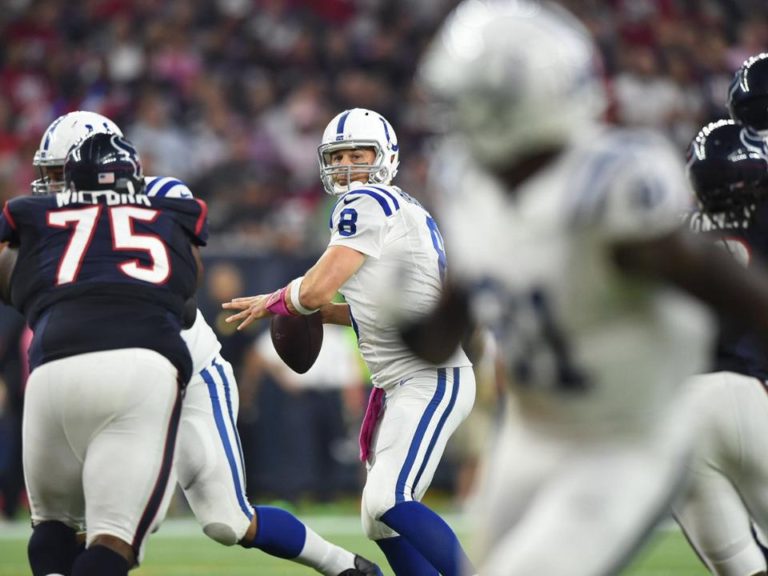 Los veteranos rescatan a los Indianapolis Colts en Houston