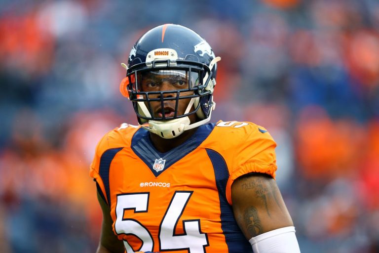 El LB Brandon Marshall renueva con los Broncos