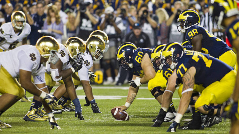Notre Dame y Michigan reavivarán su rivalidad