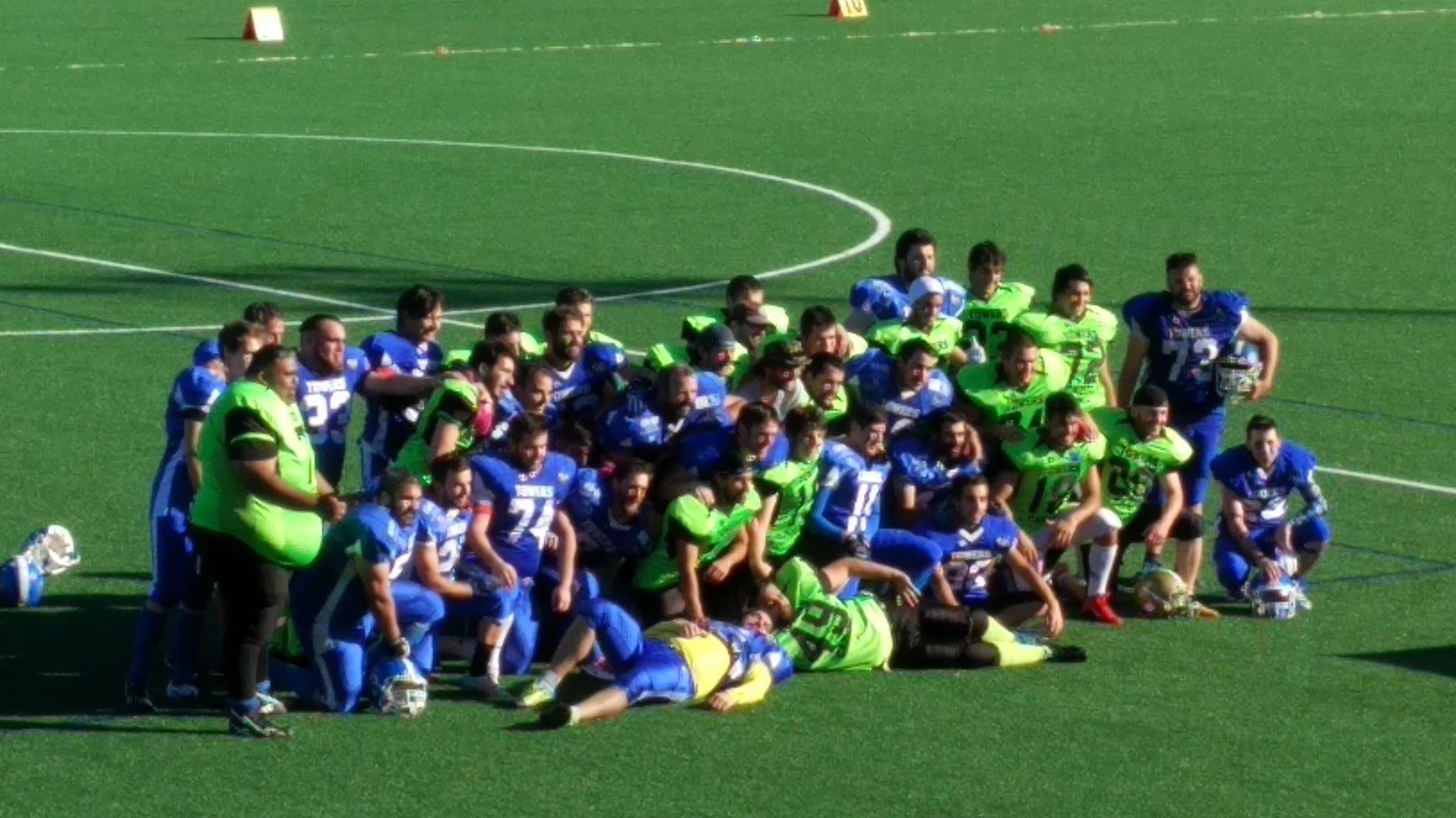 Foto de familia tras el "All-Star" disputado este verano (Towers Football)