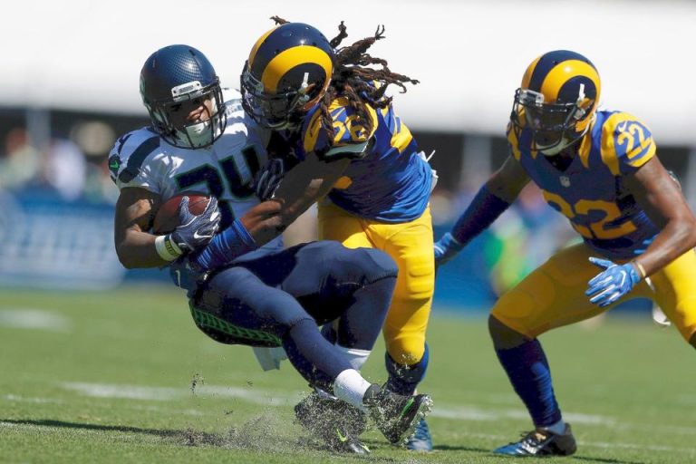 Los Angeles se estrena con victoria ante los Seahawks