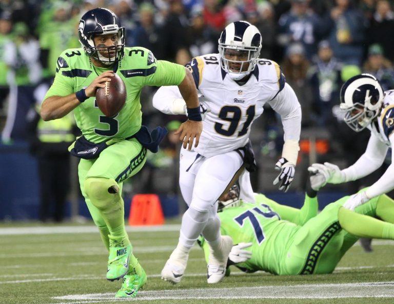 Los Seahawks se imponen a los Rams y reinan en la NFC West