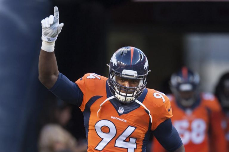 DeMarcus Ware anuncia su retirada