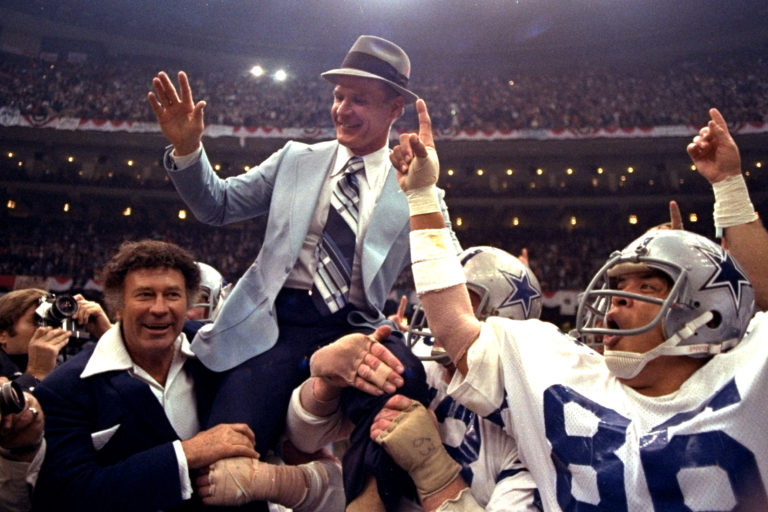 Tom Landry, para quitarse el sombrero
